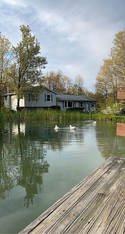 7339 Spencer Lake Rd, Medina, OH 44256