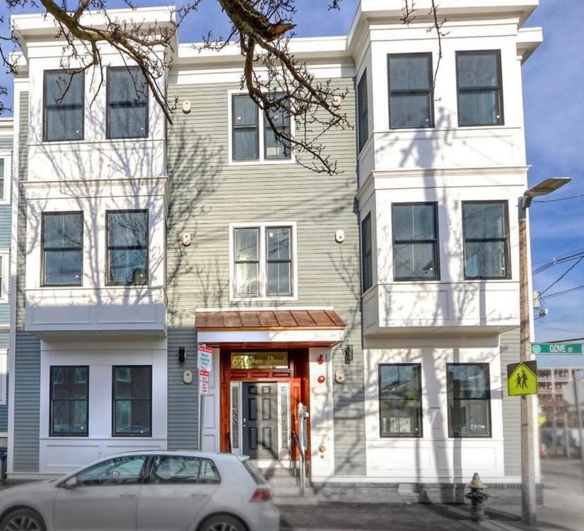 64 Gove St #3, Boston, MA 02128