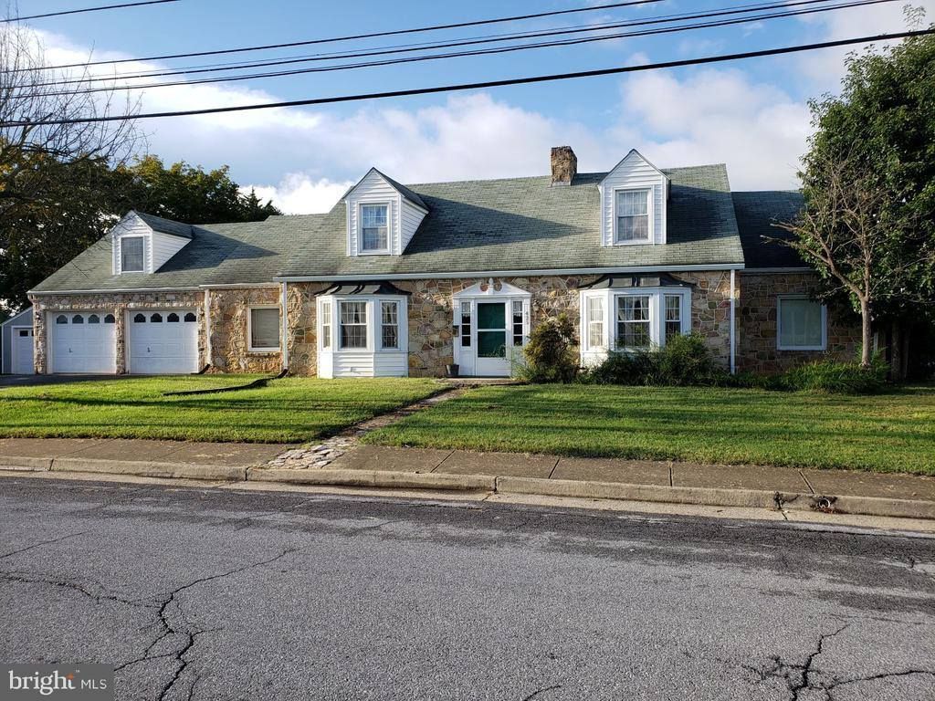 425 W 15th St, Front Royal, VA 22630 MLS VAWR2004104 Trulia