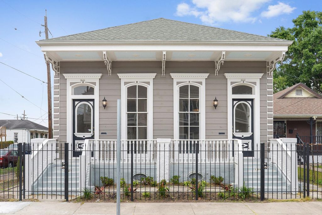 1843 Baronne St, New Orleans, LA 70113