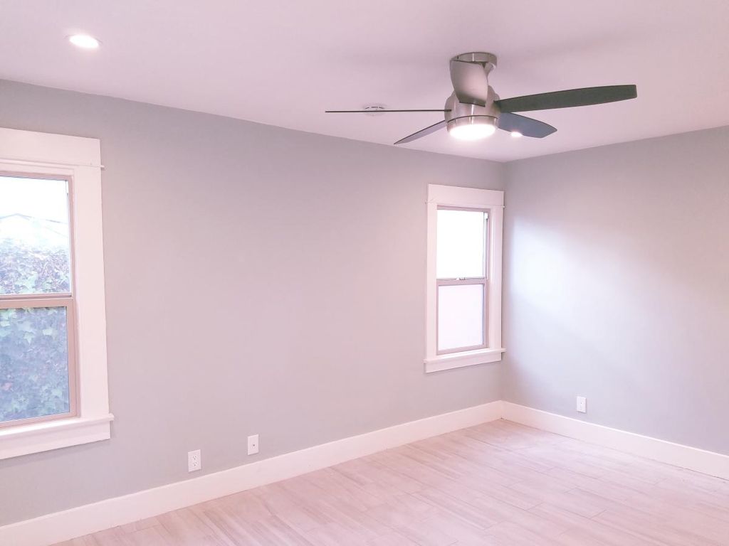 829 E Ocean Blvd, Long Beach, CA 90802