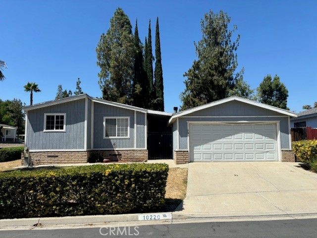 10220 Wrangler Way, Corona, CA 92883