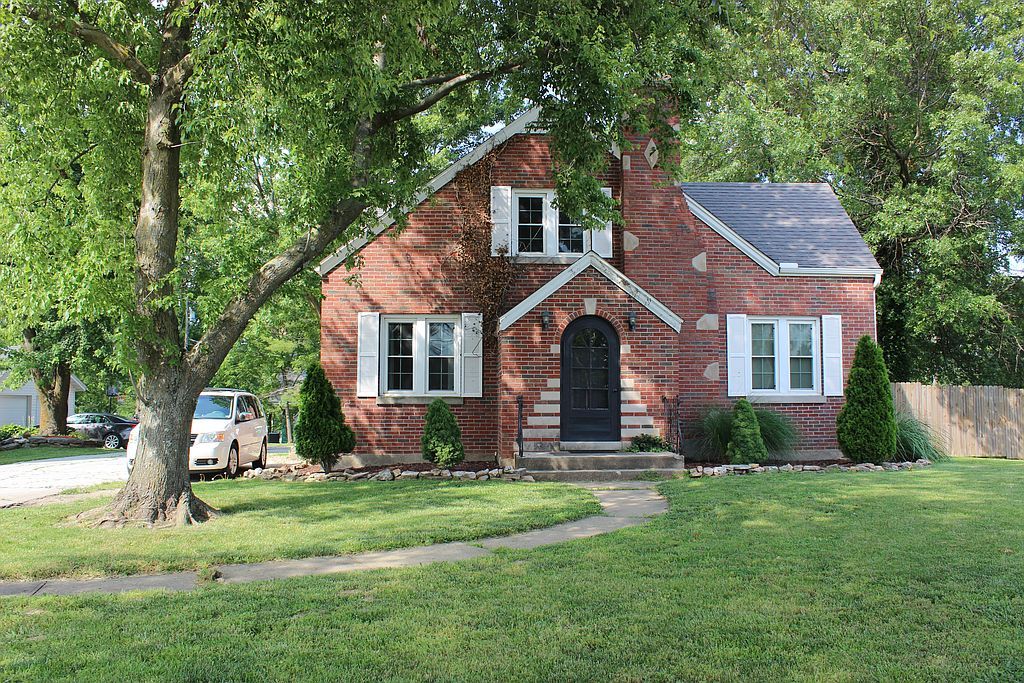 1213 E Main St, Linn, MO 65051 Trulia