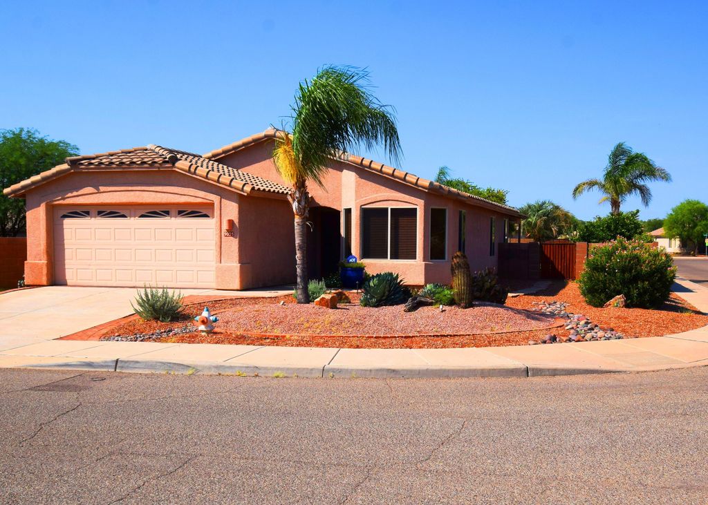 9035 N Mexican Sage Pl, Tucson, AZ 85742