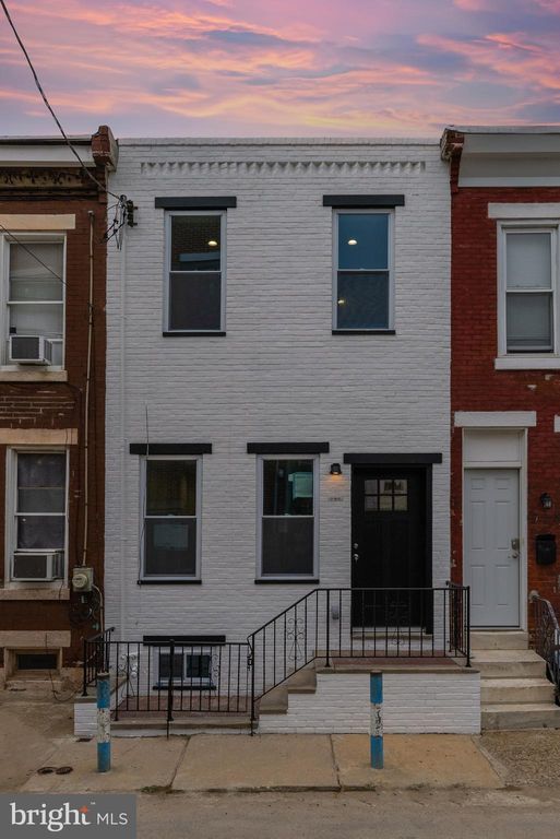 727 Daly St, Philadelphia, PA 19148