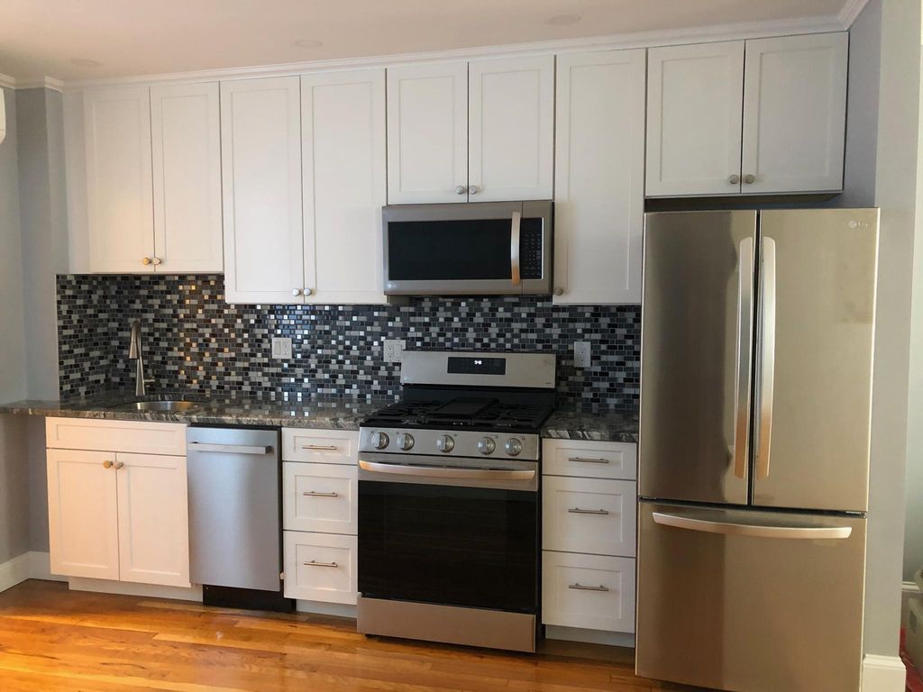 58 Snow Hill St #1, Boston, MA 02113