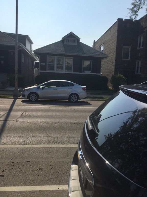 8034 S Loomis Blvd, Chicago, IL 60620