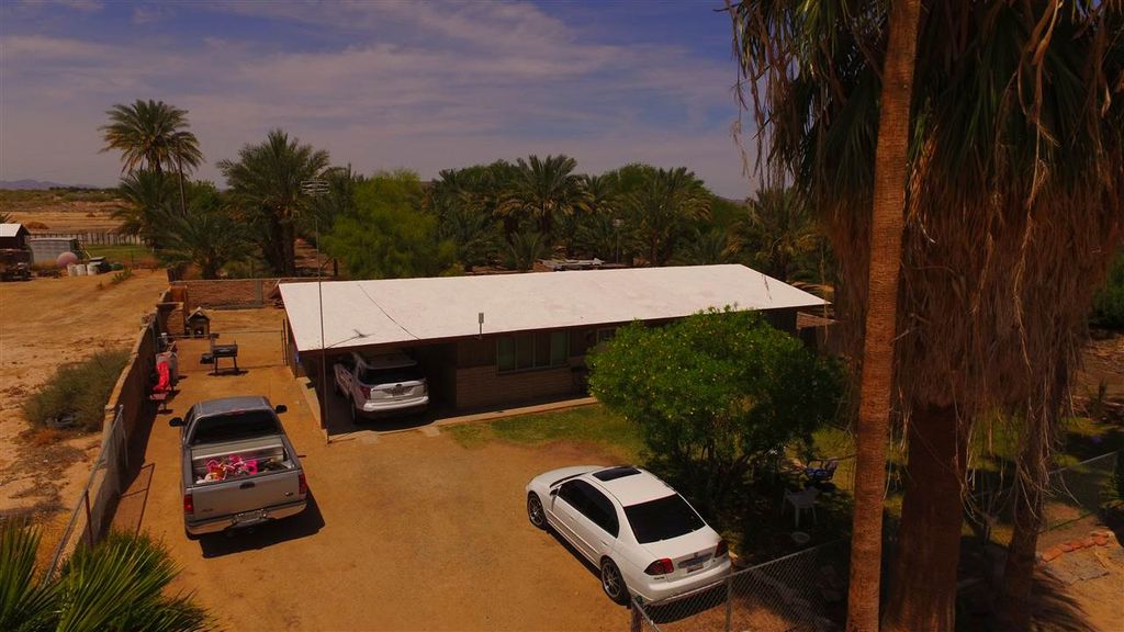 3906 E Ohio Ave, Wellton, AZ 85352