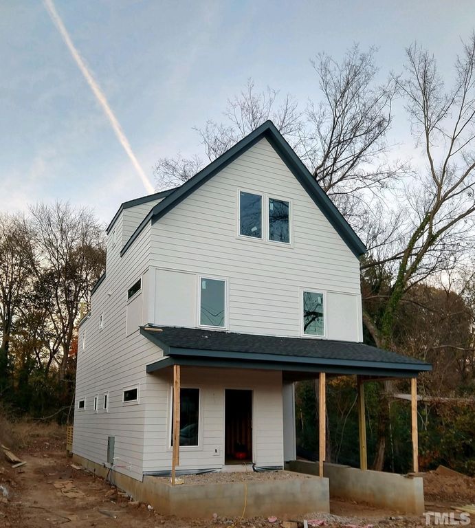 537 Bragg St, Raleigh, NC 27610