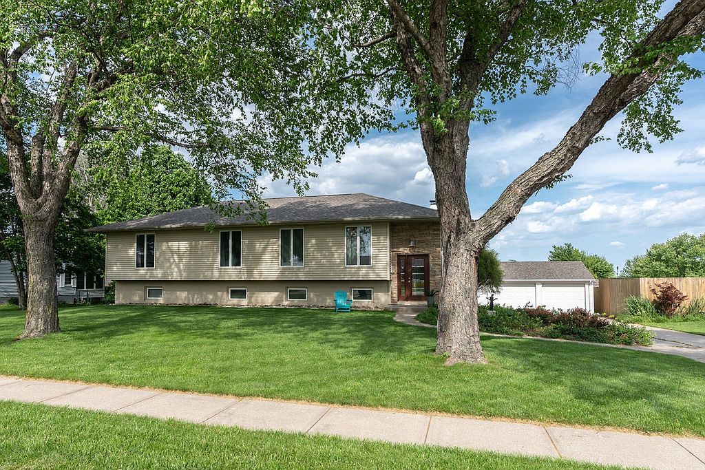 206 Schnoebelen St, Riverside, IA 52327 Trulia