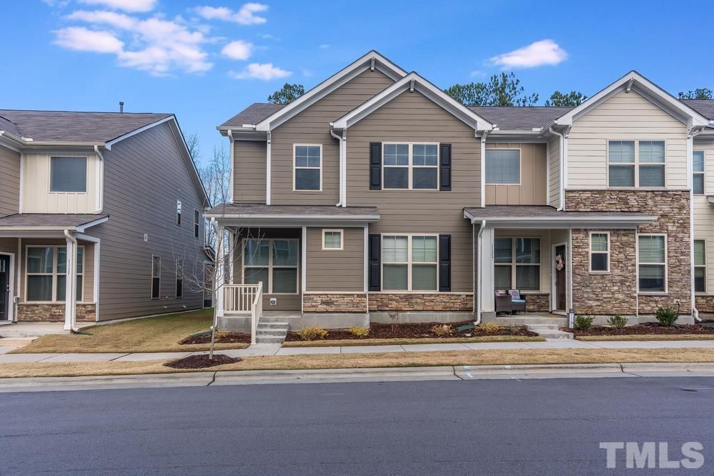 1121 Treetop Meadow Ln, Wake Forest, NC 27587