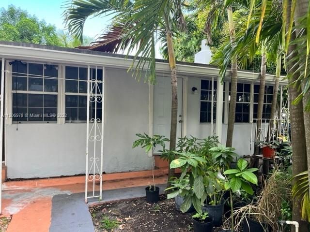 1796-1796 NE 98th St #112, Miami, FL 33138