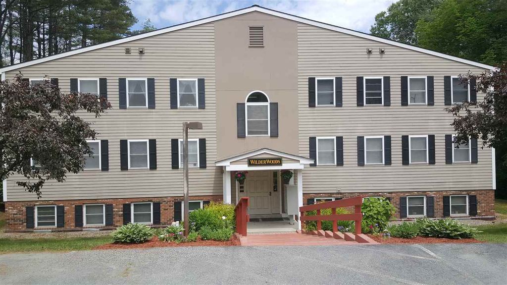 647 Bugbee St 4, White River Junction, VT 2 Bed, 1 Bath Condo 14