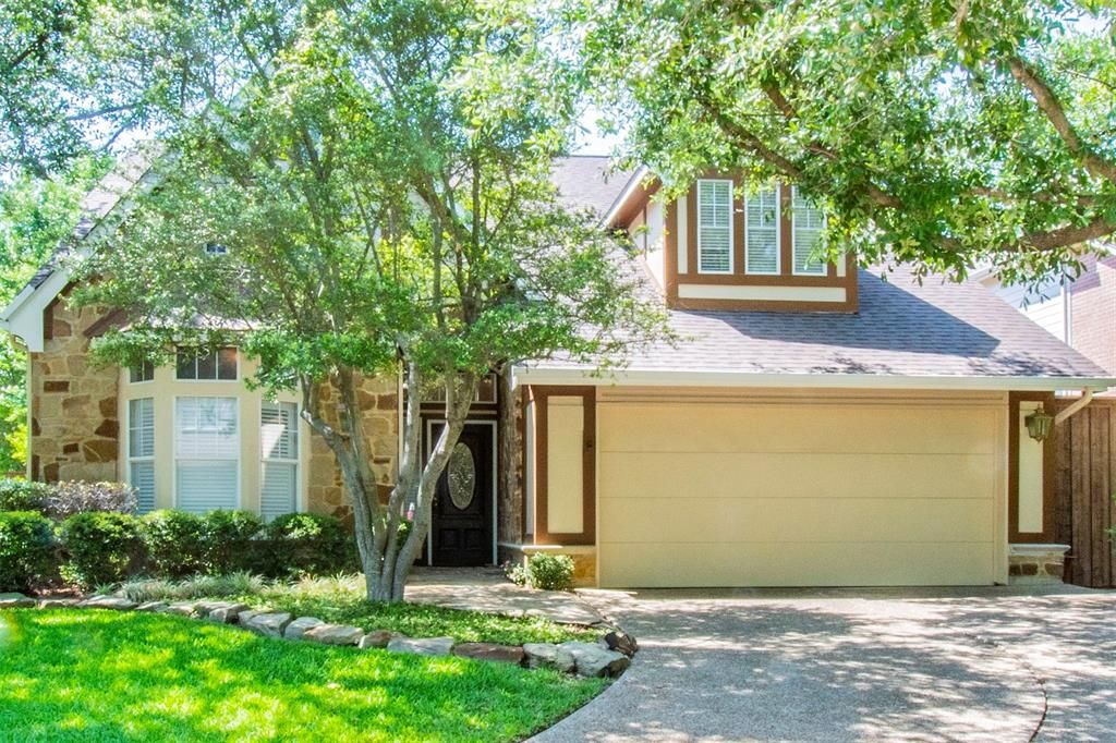 7945 Briar Brook Ct, Dallas, TX 75218