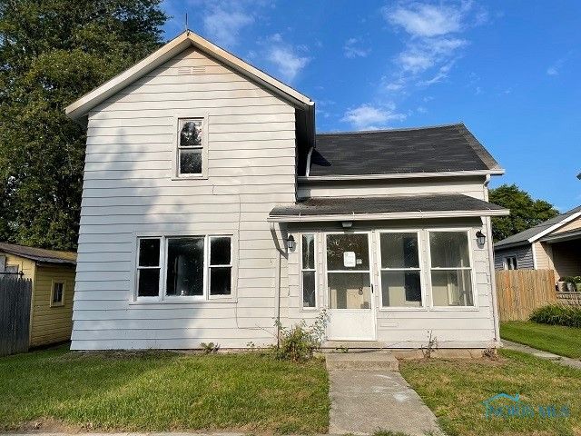 126 East St, North Baltimore, OH 45872