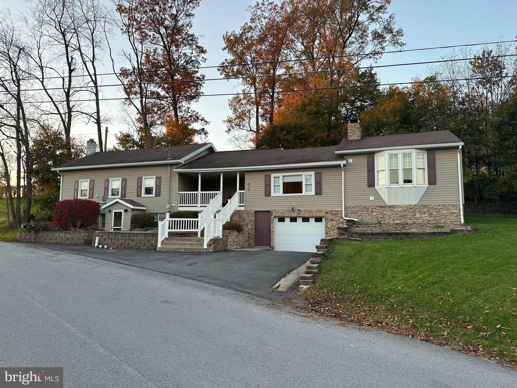 415 Summit Rd, State College, PA 16801