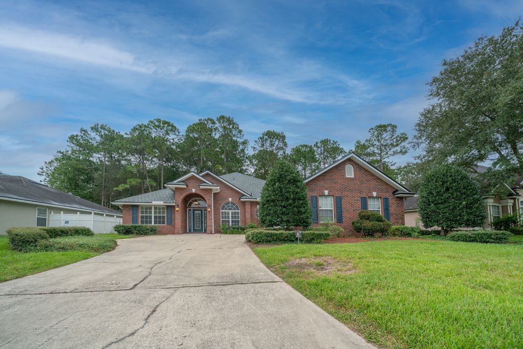 285 Sparrow Branch Cir, Saint Johns, FL 32259