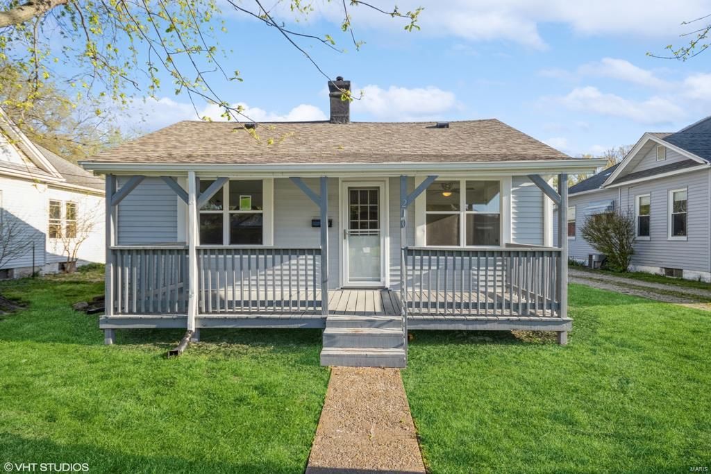 210 W Central Ave, Benld, IL 62009 Trulia