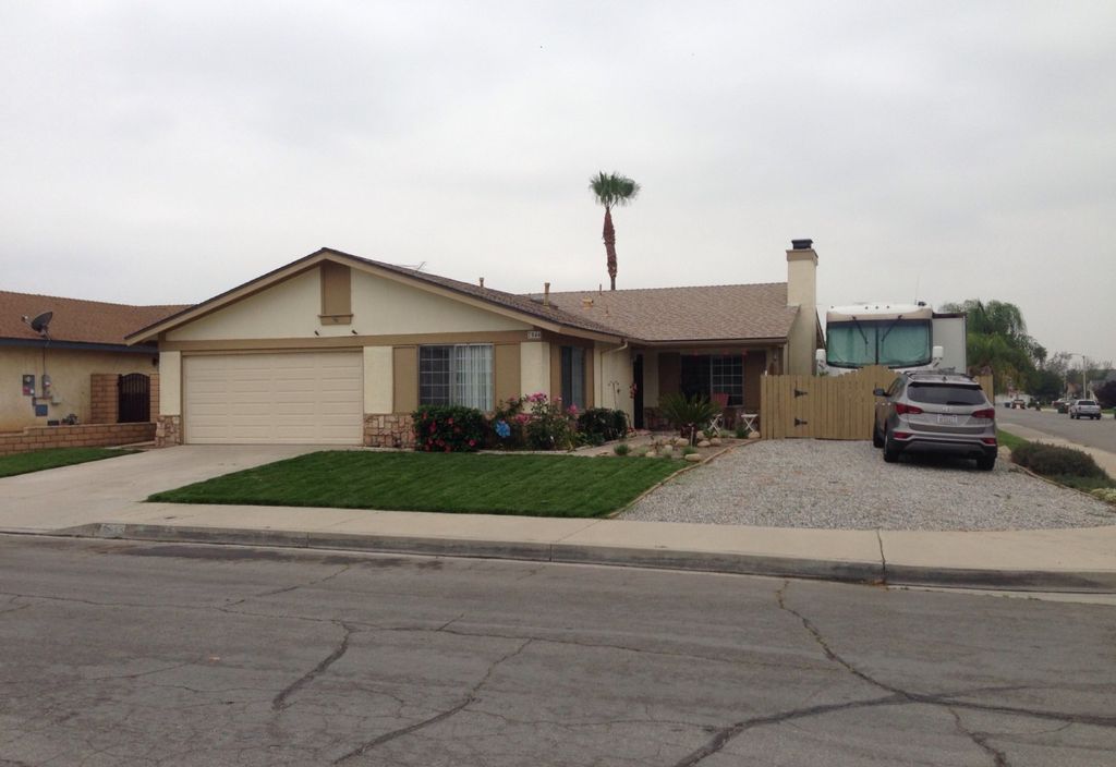 7546 Willow Way, Highland, CA 92346