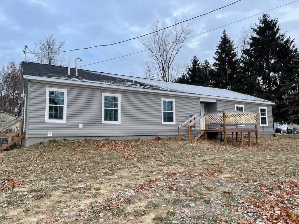 134 Teal Dr, Coldwater, MI 49036