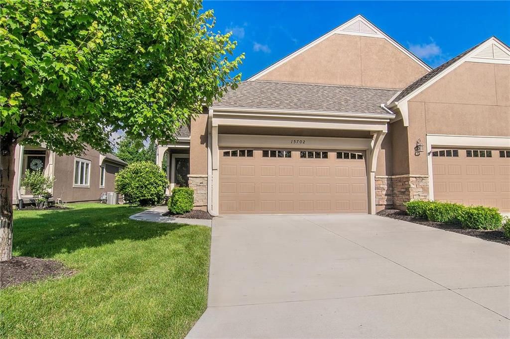 15702 Lowell Ln, Overland Park, KS 3 Bed, 3 Bath Single 15702 Lowell Ln, Overland Park, KS 3 Bed, 3 Bath Single