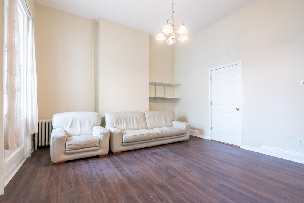 418 Washington St #2A, Hoboken, NJ 07030
