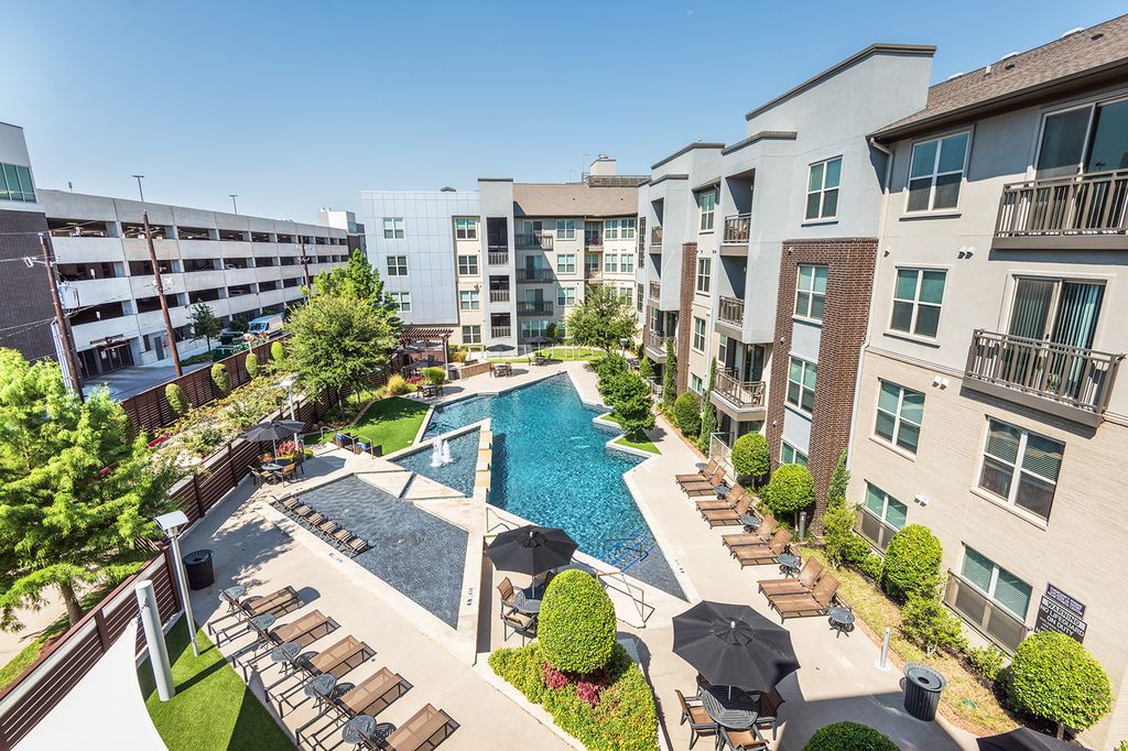 Avant On Market Center Apartments Dallas Tx Trulia