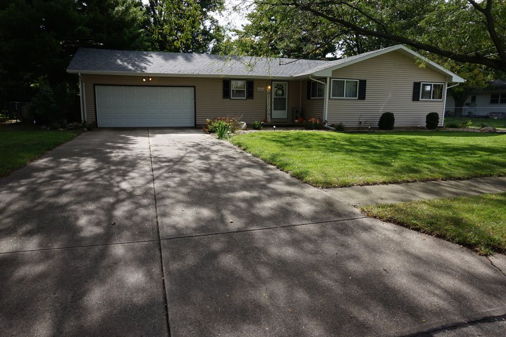 1424 Pine Ave, Rantoul, IL 61866 Trulia