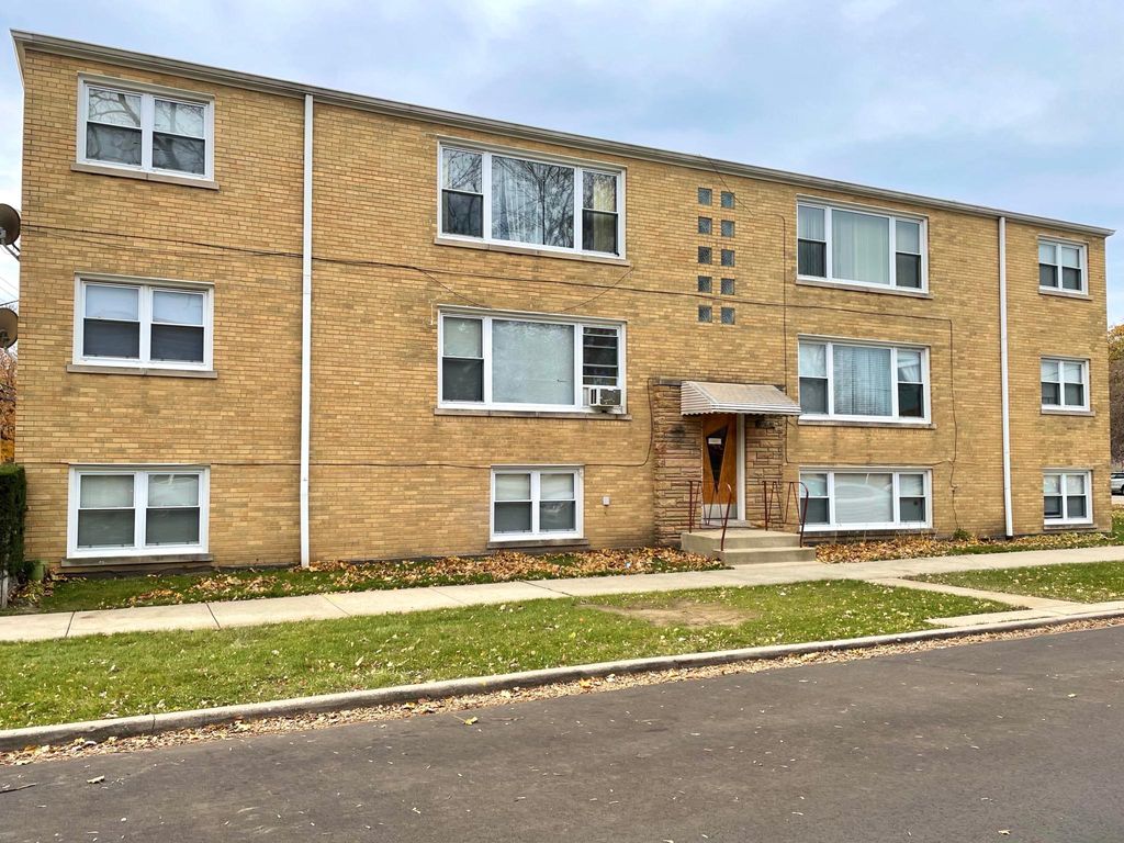 5056 N Meade Ave #GS, Chicago, IL 60630
