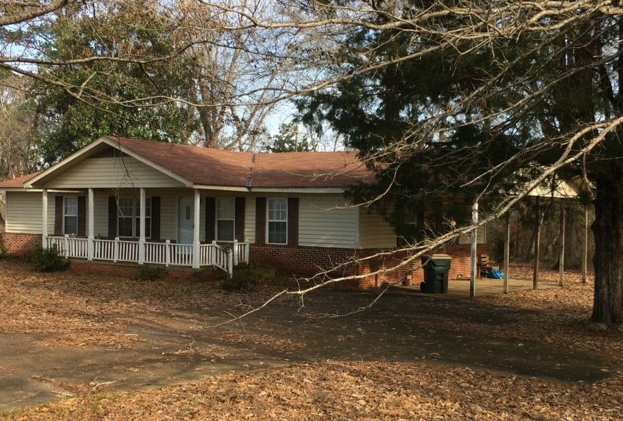 1709 Highway 28 W, Linden, AL 36748 3 Bed, 1 Bath SingleFamily Home