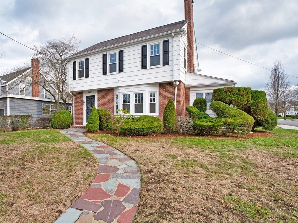 1427 Highland Ave, Fall River, MA 02720 Trulia