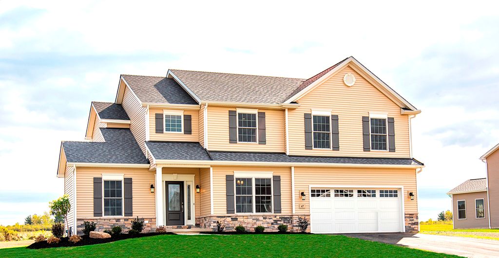 Madison II Plan in Cross Creek Estates, Lancaster, NY 14086