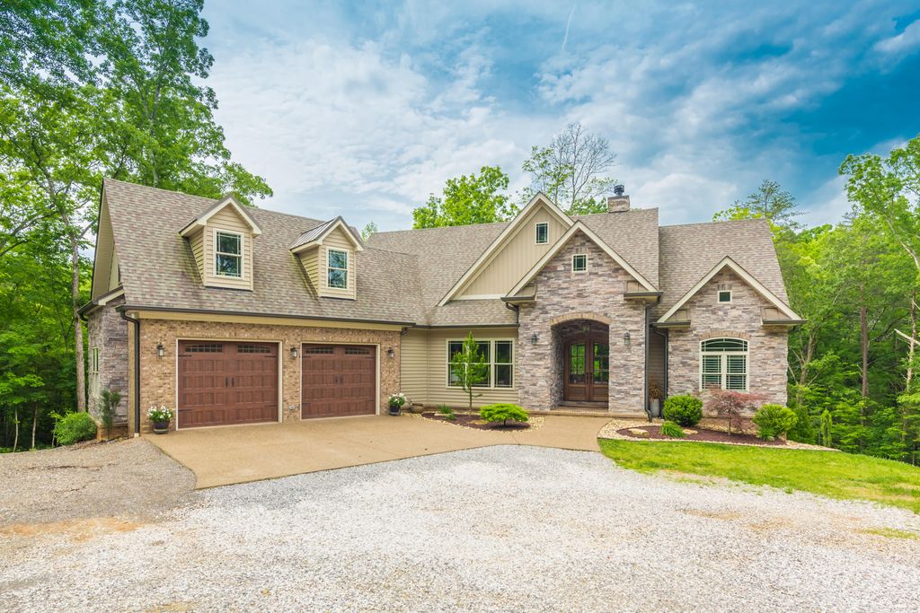 4877 Shell Ln, Knoxville, TN 4 Bed, 5 Bath SingleFamily Home 40