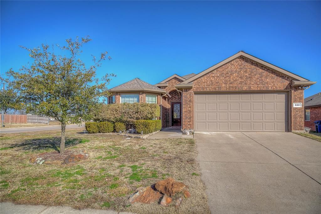320 Fountain View Ln, Josephine, TX 75173 5 Bed, 2 Bath SingleFamily
