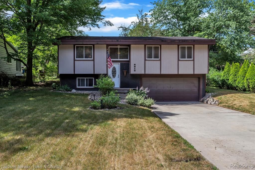 2815 W Commerce Rd, Milford, MI 48380 Trulia