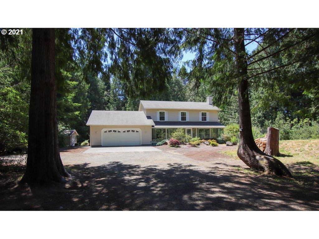 5560 Otter Way, Florence, OR 97439