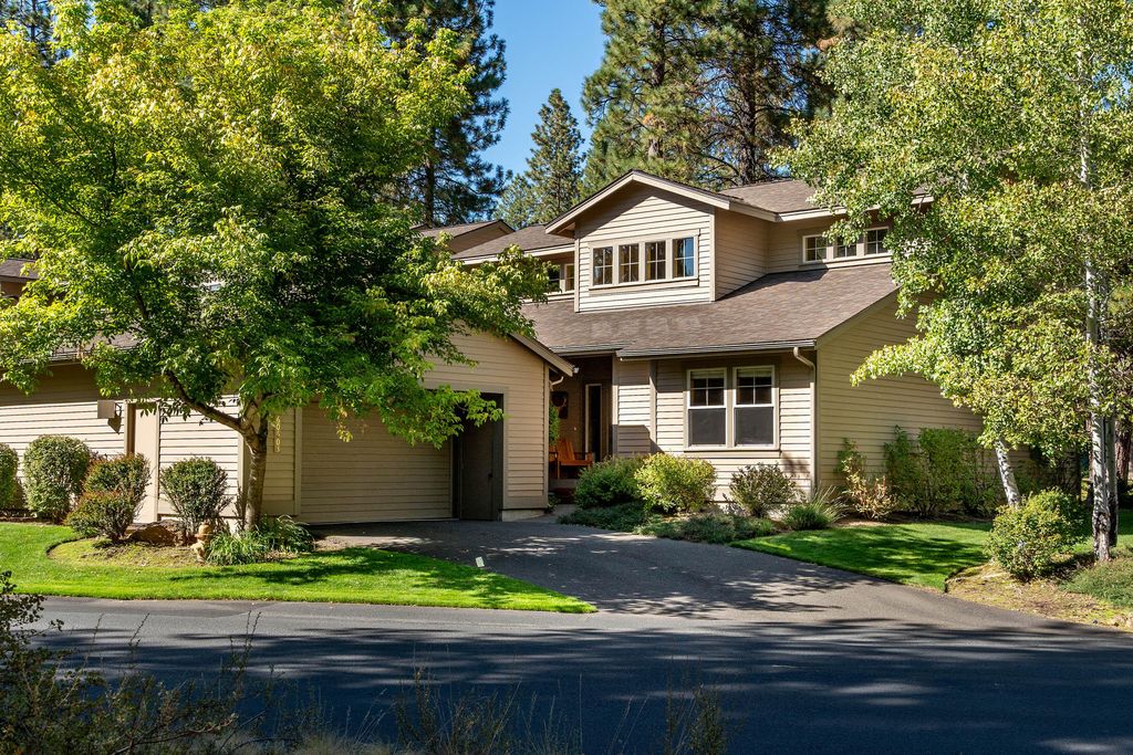 60603 Seventh Mountain Dr, Bend, OR 97702