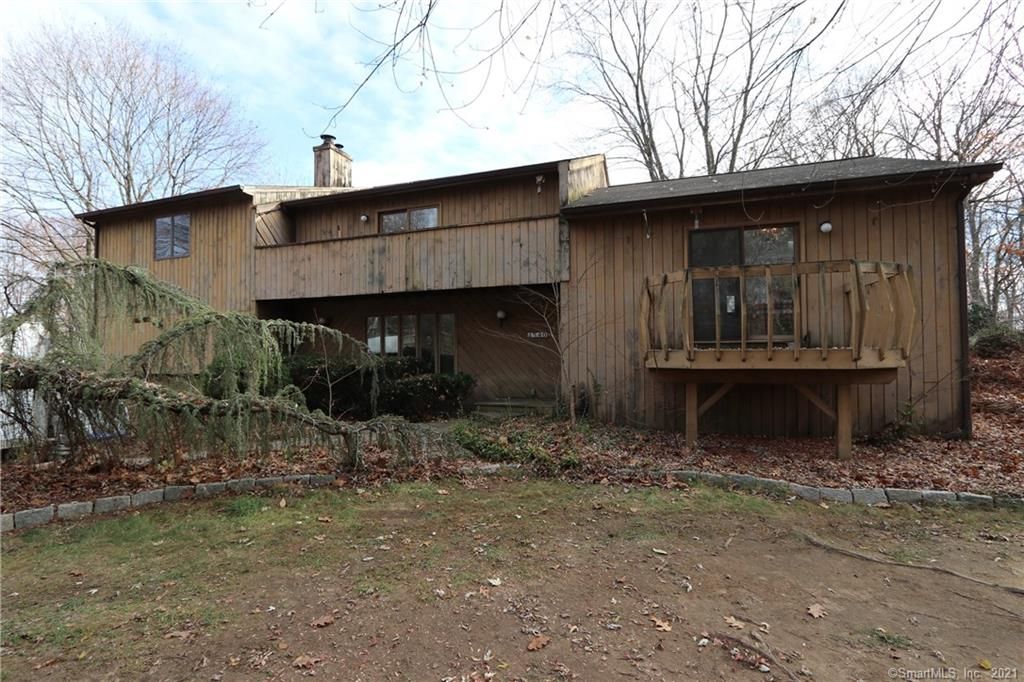 540 Huntington St, Shelton, CT 06484