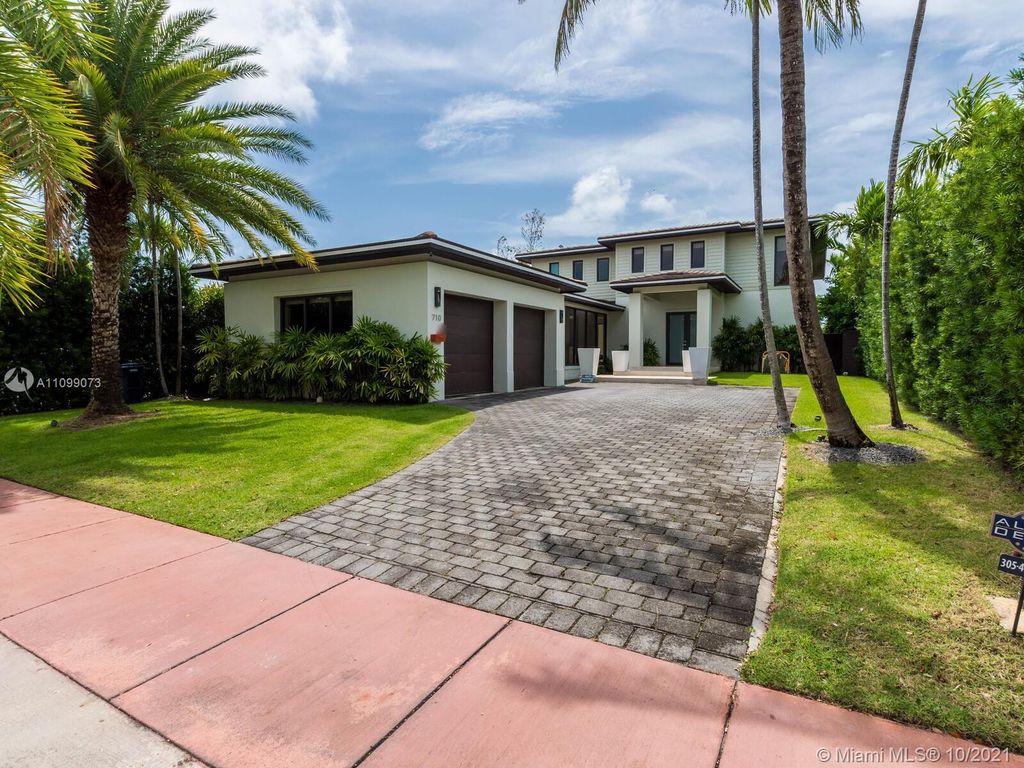 710 S Shore Dr, Miami Beach, FL 33141