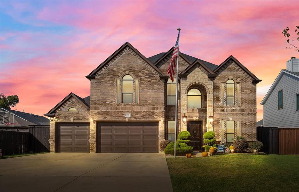 101 Turner St, Roanoke, TX 76262