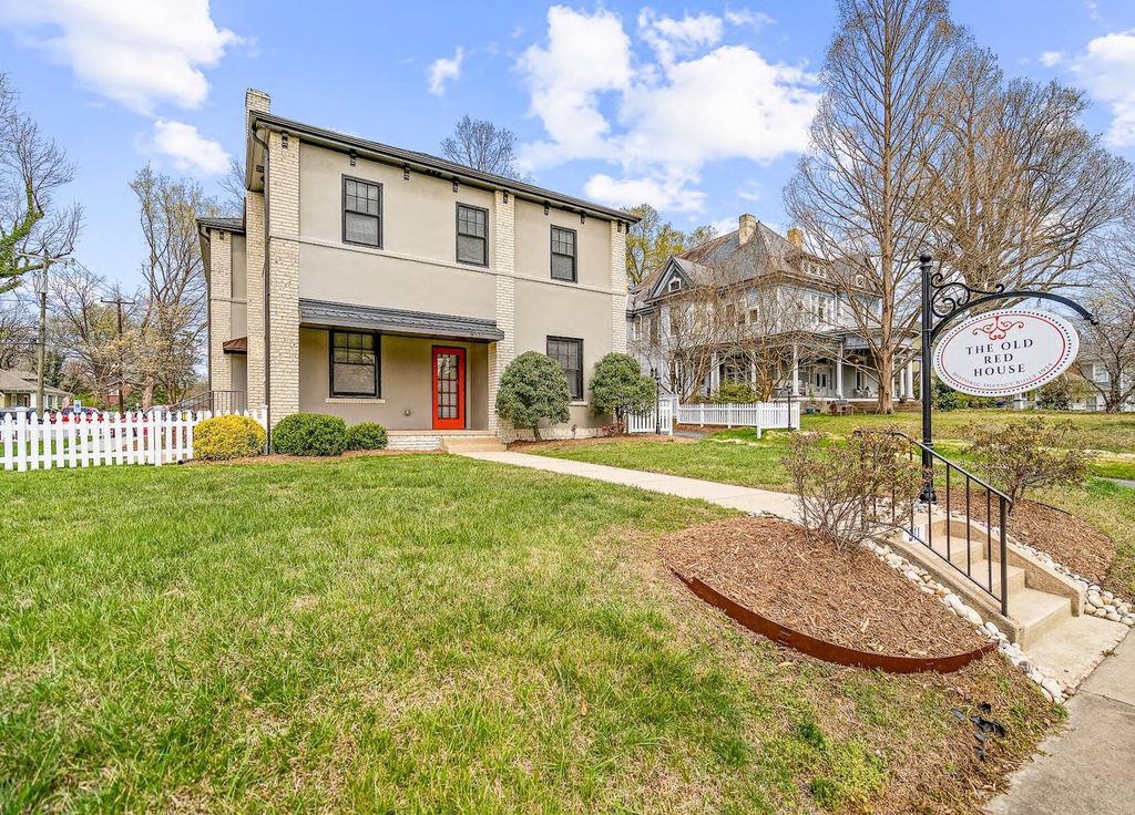 511 W  Davis St #202, Burlington, NC 27215