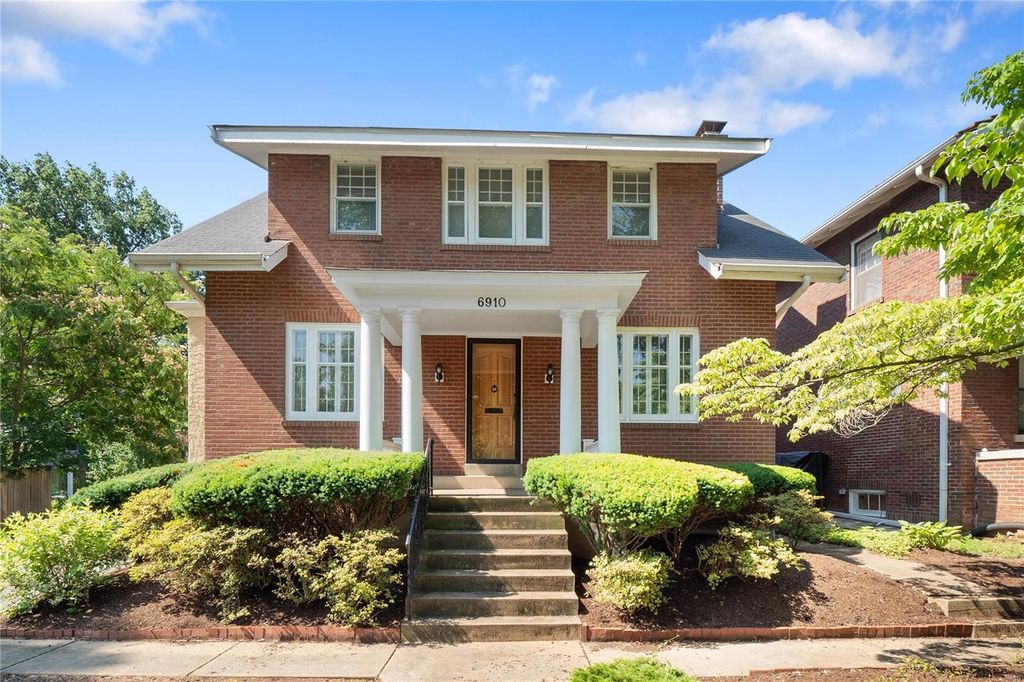 6910 Amherst Ave, Saint Louis, MO 63130