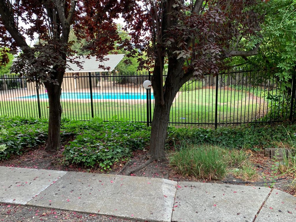 1350 Gold Way, Rohnert Park, CA 94928