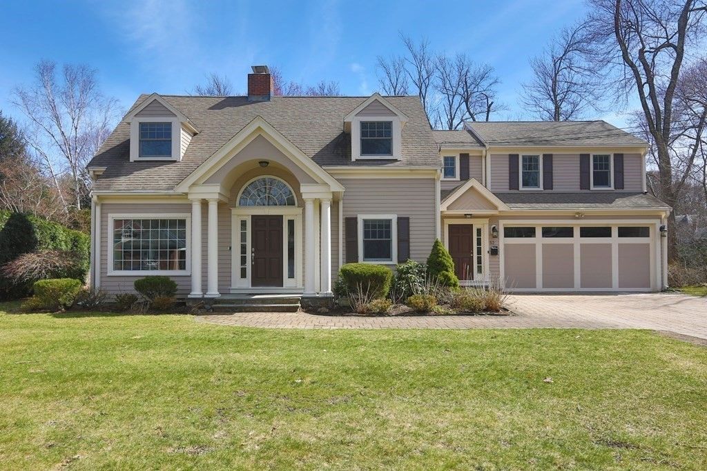 52 Rangeley Rd, Brookline, MA 02467