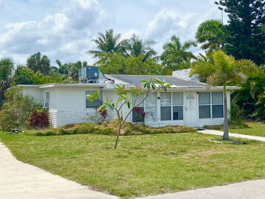 1651 Seaway Dr, Fort Pierce, FL Trulia