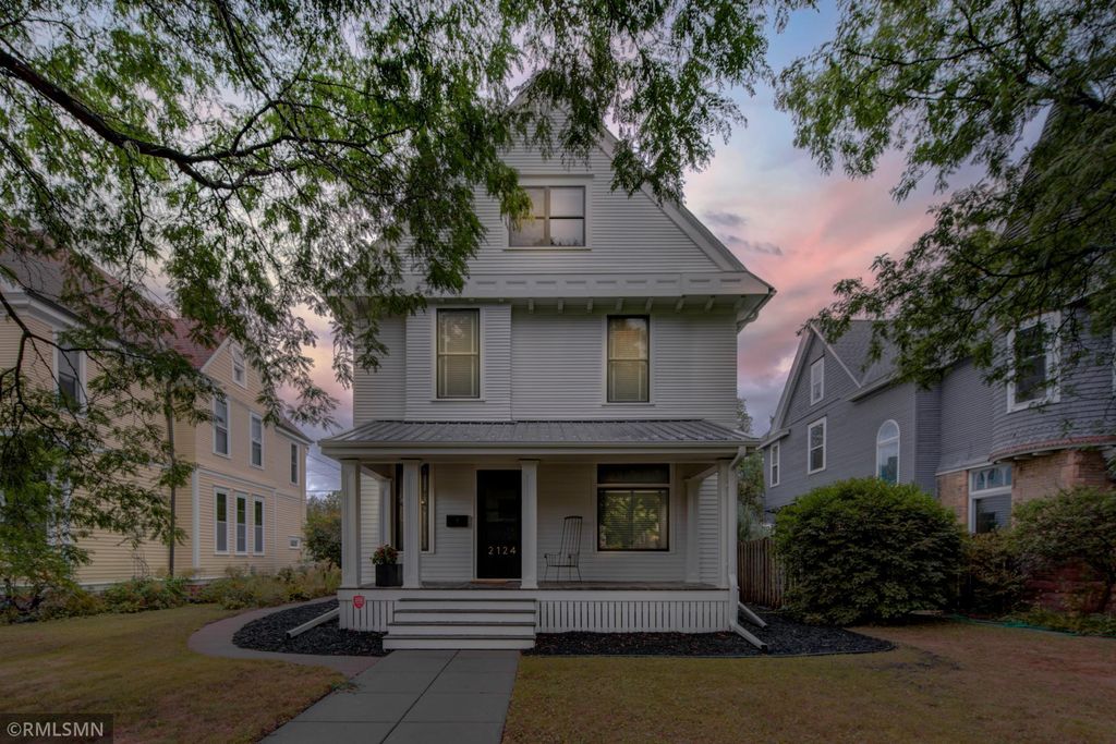 2124 Fremont Ave S, Minneapolis, MN 55405