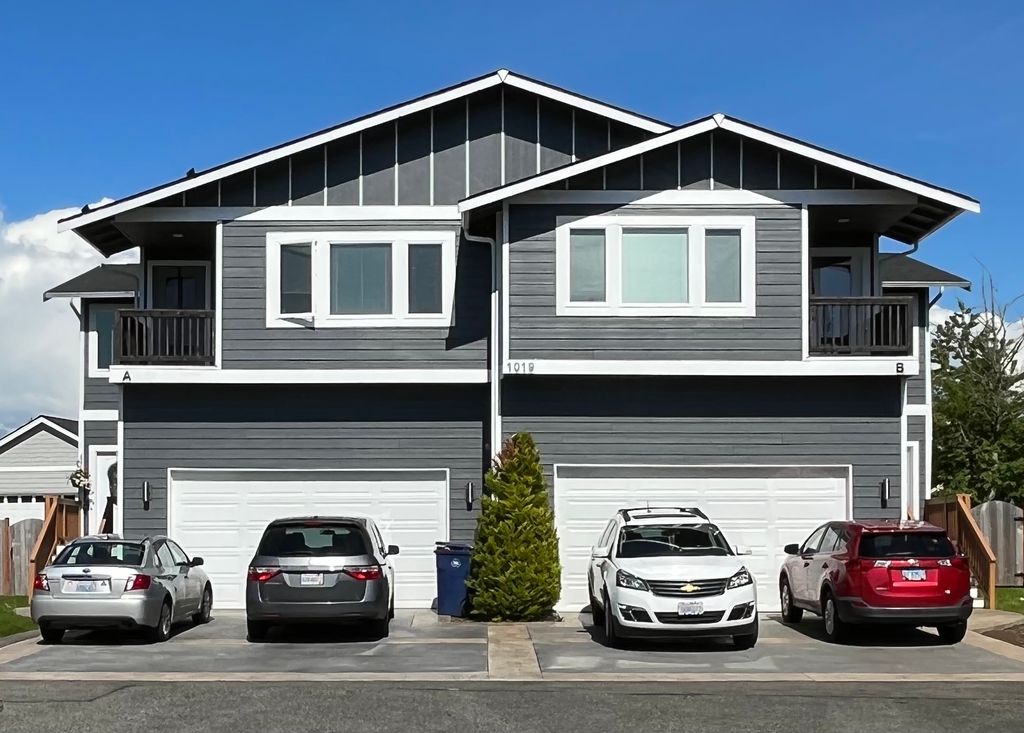 1019 122nd Ave  NE #B, Lake Stevens, WA 98258