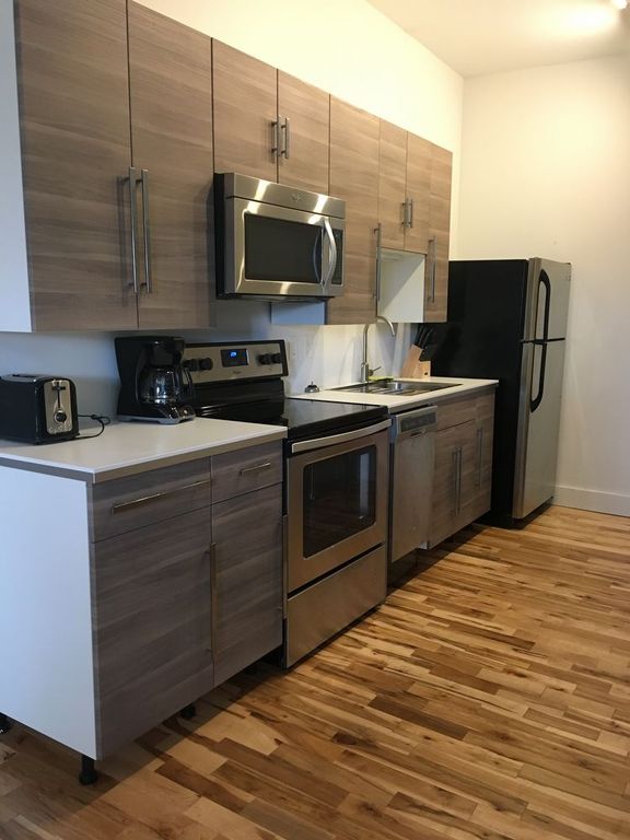 257 E Banks St #9, Petersburg, VA 23803