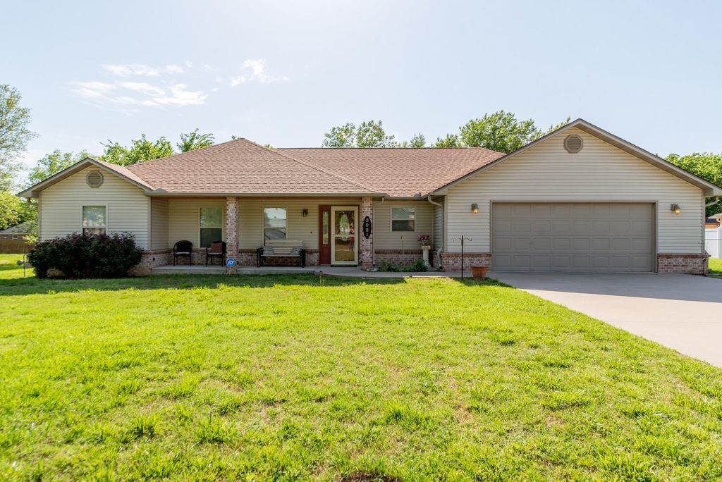 302 N Edgewood Dr, Coffeyville, KS 67337 Trulia