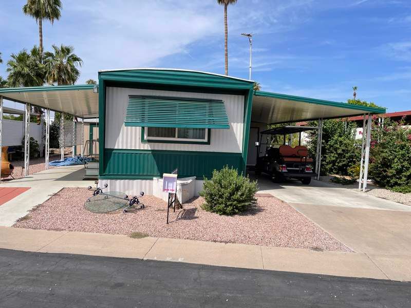 305 S Val Vista Dr, Mesa, AZ 85204